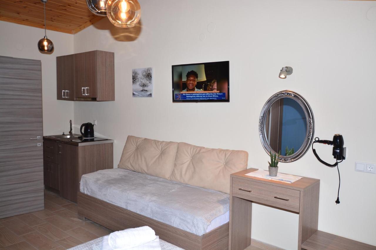 Studios Sotiria Лименас Екстериор снимка